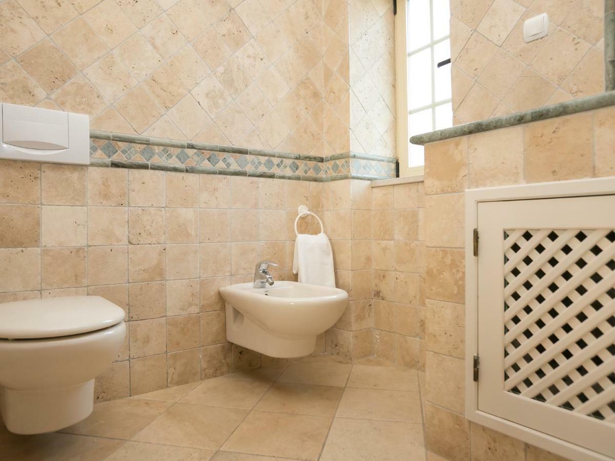 Carvoeiro Beach Duplex Luaran gambar
