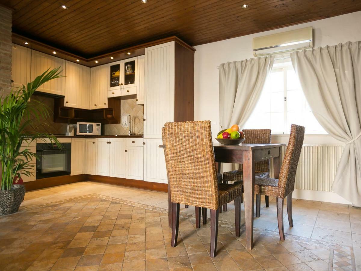 Carvoeiro Beach Duplex Luaran gambar