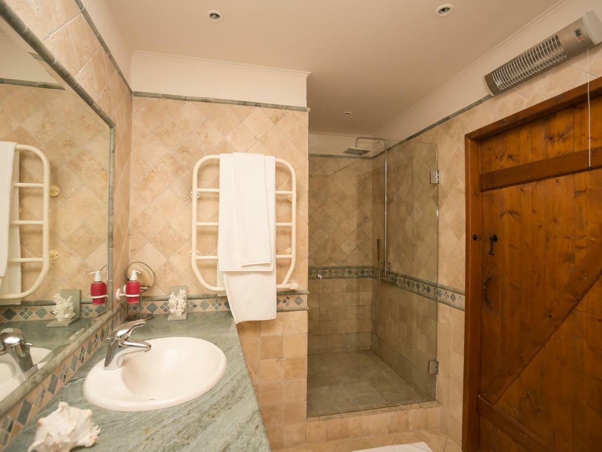 Carvoeiro Beach Duplex Luaran gambar